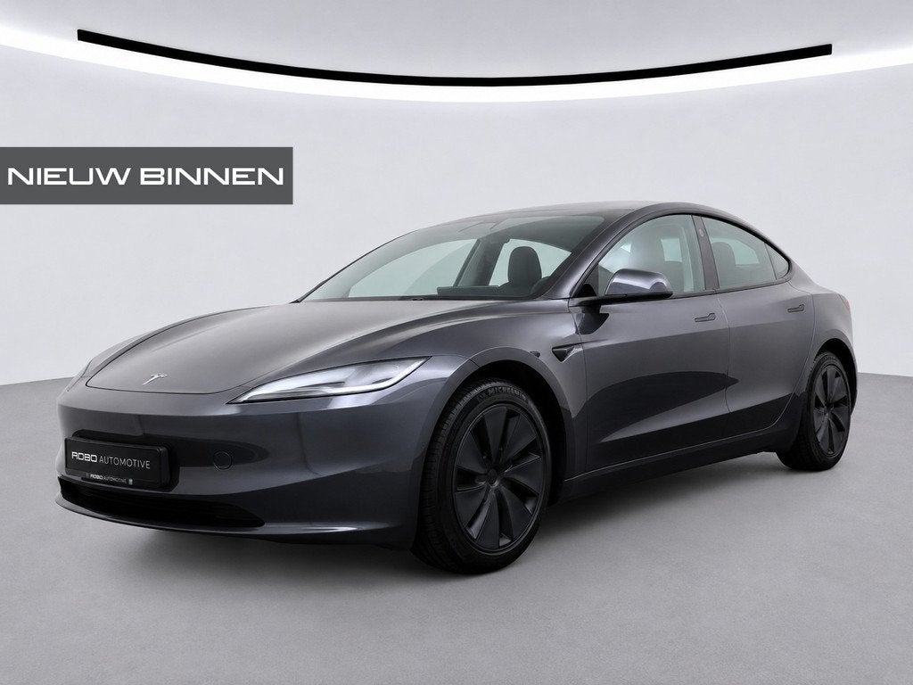 Tesla Model 3 RWD 60 kWh (bj 2025, automaat), Auto's, Tesla, Automaat, Achterwielaandrijving, Gebruikt, Zwart