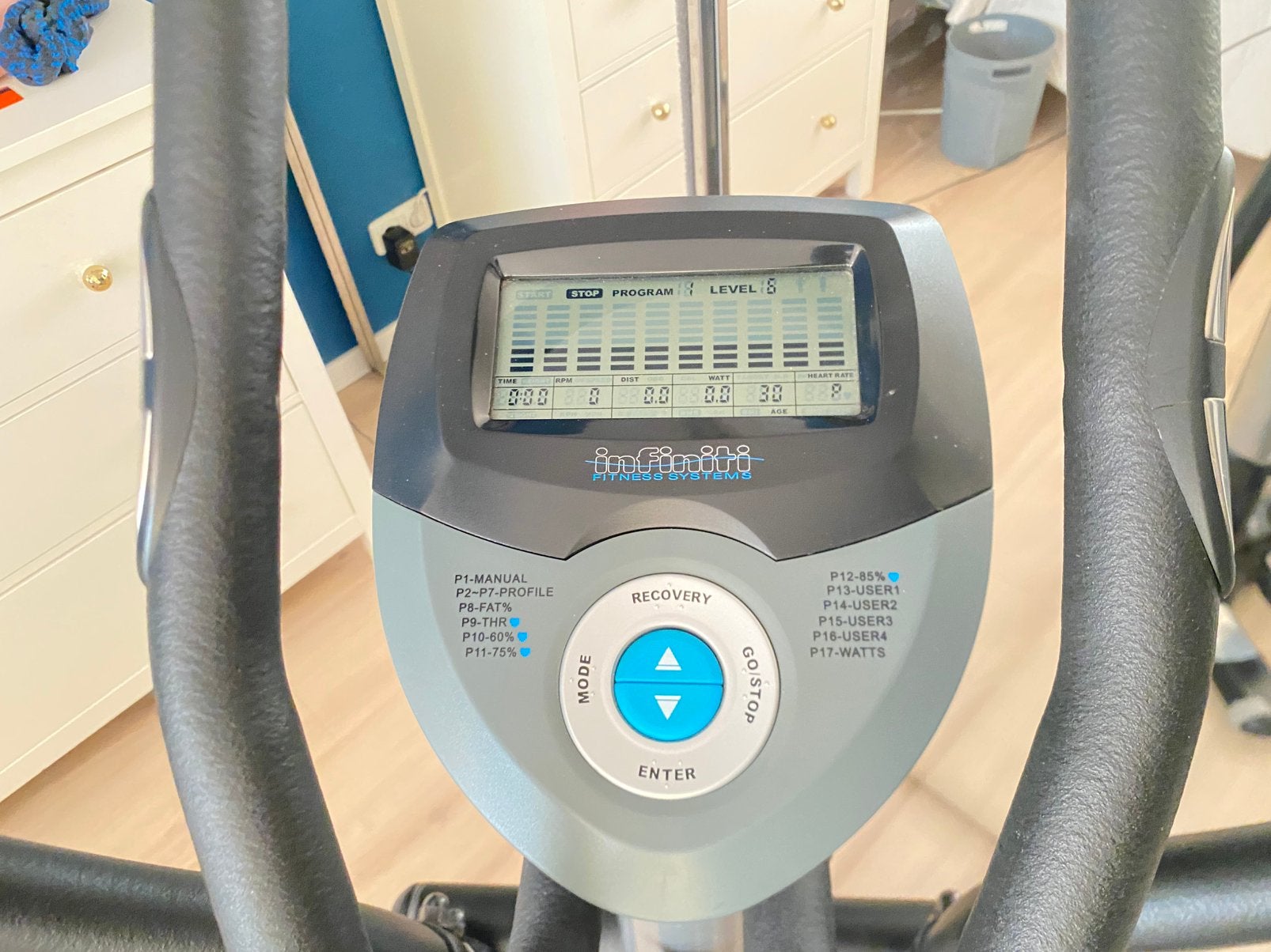 Infiniti Fitness Systems Crosstrainer, Ophalen, Gebruikt, Armen, Crosstrainer