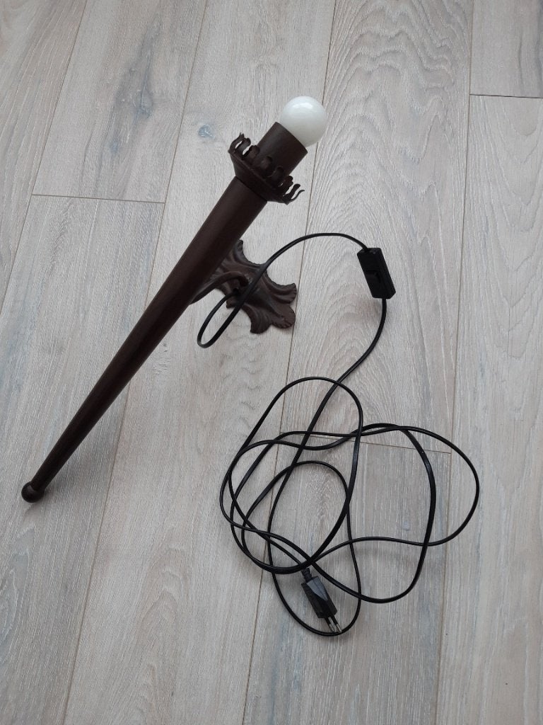 Wandlamp in toorts-stijl, bruin metaal, Gebruikt, Overige fittingen, Metaal, Ophalen