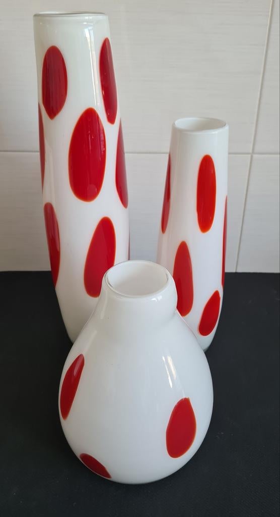 Prachtige Glazen vazen rood wit, Ophalen, Wit, Minder dan 50 cm, Glas