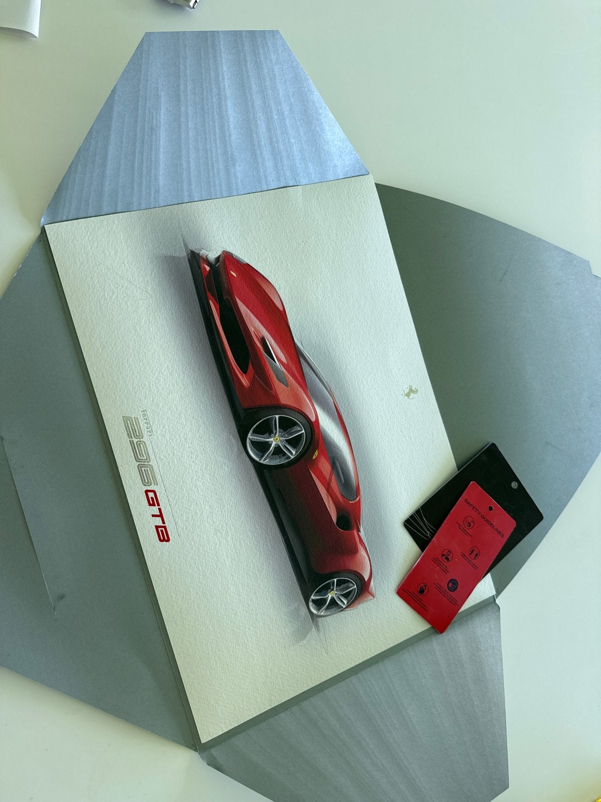 Originele Ferrari 296 GTB presentatie poster, Ophalen of Verzenden, Zo goed als nieuw, Auto's