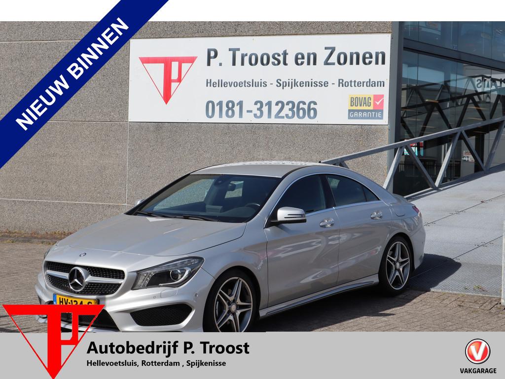 Mercedes-Benz CLA-Klasse 180 Ambition AMG Automaat Navigatie, Auto's, Mercedes-Benz, Gebruikt, Euro 6, 4 cilinders, Alcantara