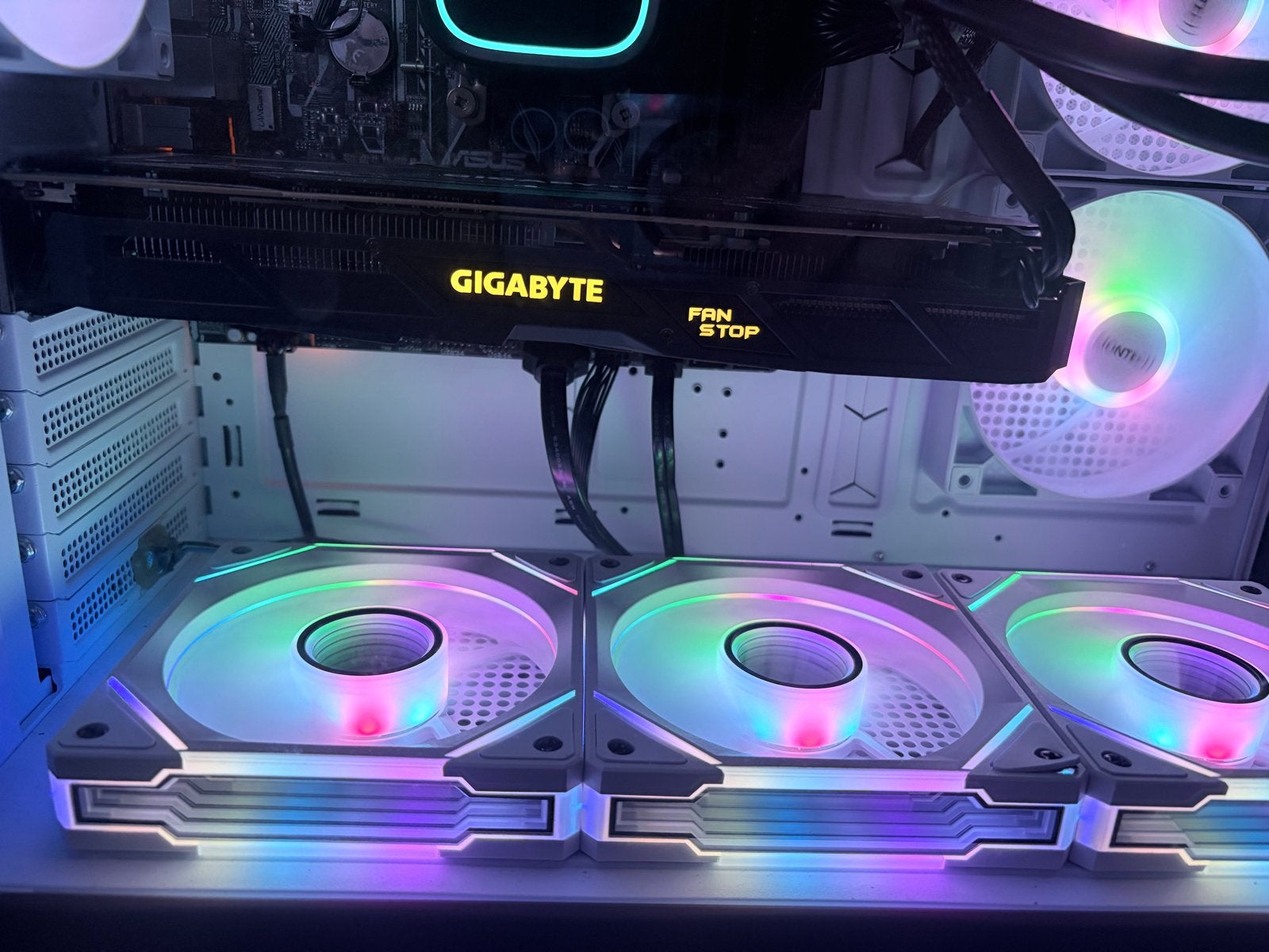 GIGABYTE NVIDIA GeForce GTX 1060 6GB Grafische Kaart, Computers en Software, Videokaarten, Ophalen, PCI-Express 3, Nvidia, GDDR5
