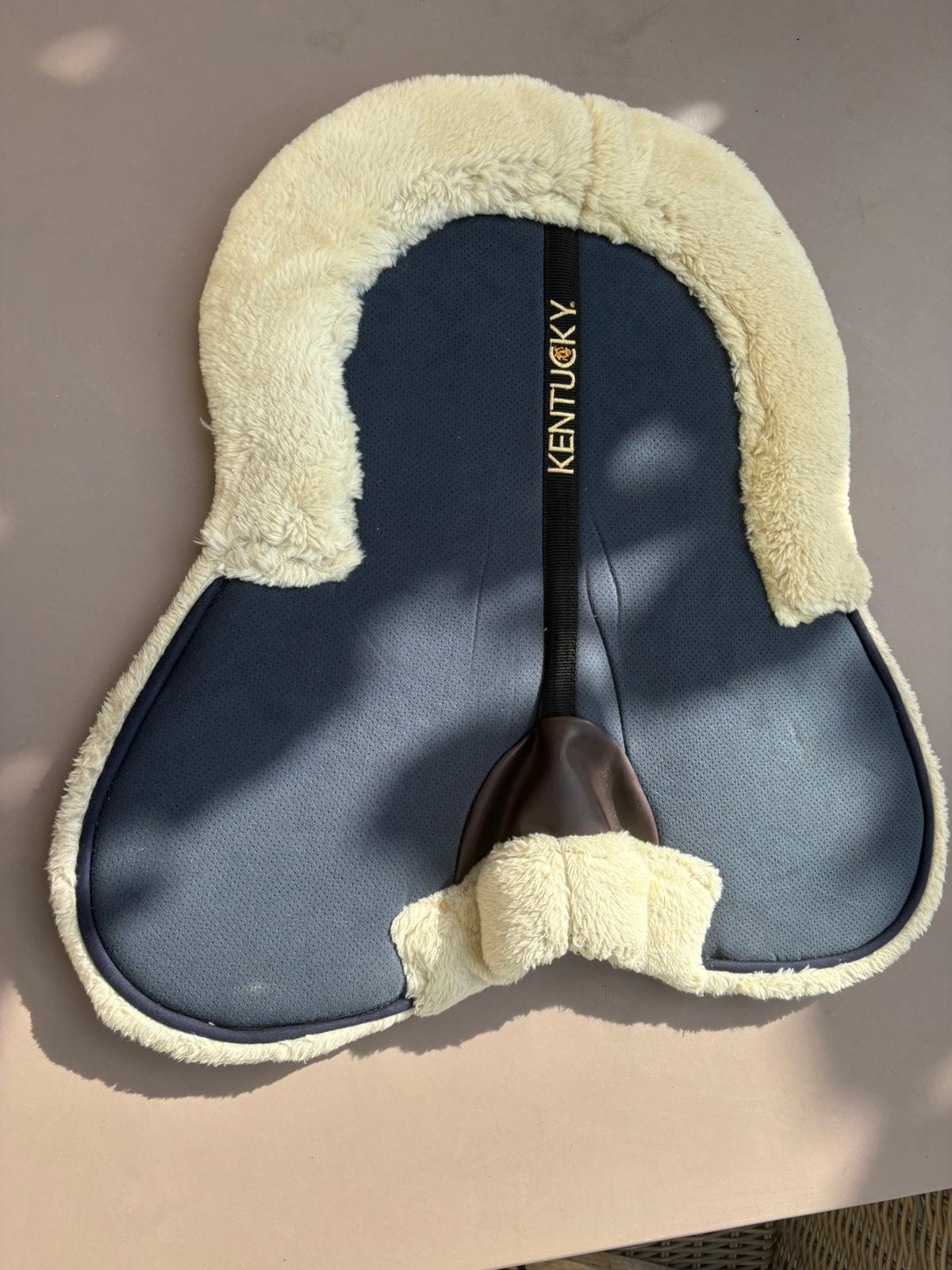 Kentucky Skin Friendly Sheepskin Saddle Pad Jumping, Full, Dieren en Toebehoren, Verzenden, Zo goed als nieuw, Springen