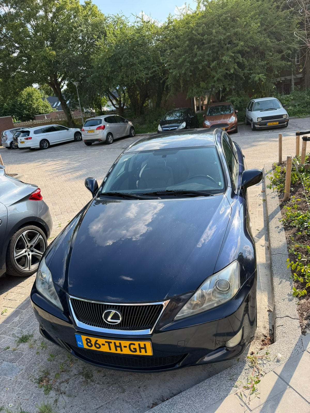 Lexus IS 220D 2.2 D 2006 Blauw, Auto's, Achterwielaandrijving, 4 cilinders, Blauw, Origineel Nederlands