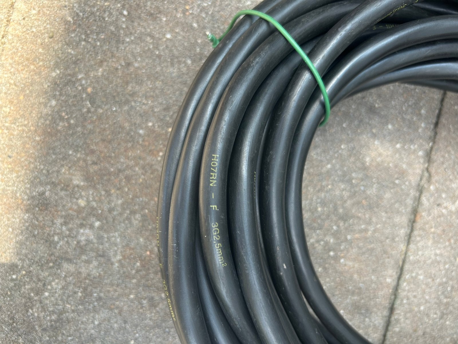 Verlengsnoer 25m H07RN-F 3G2.5mm² kleur zwart., Ophalen, Nieuw, Kabel of Snoer