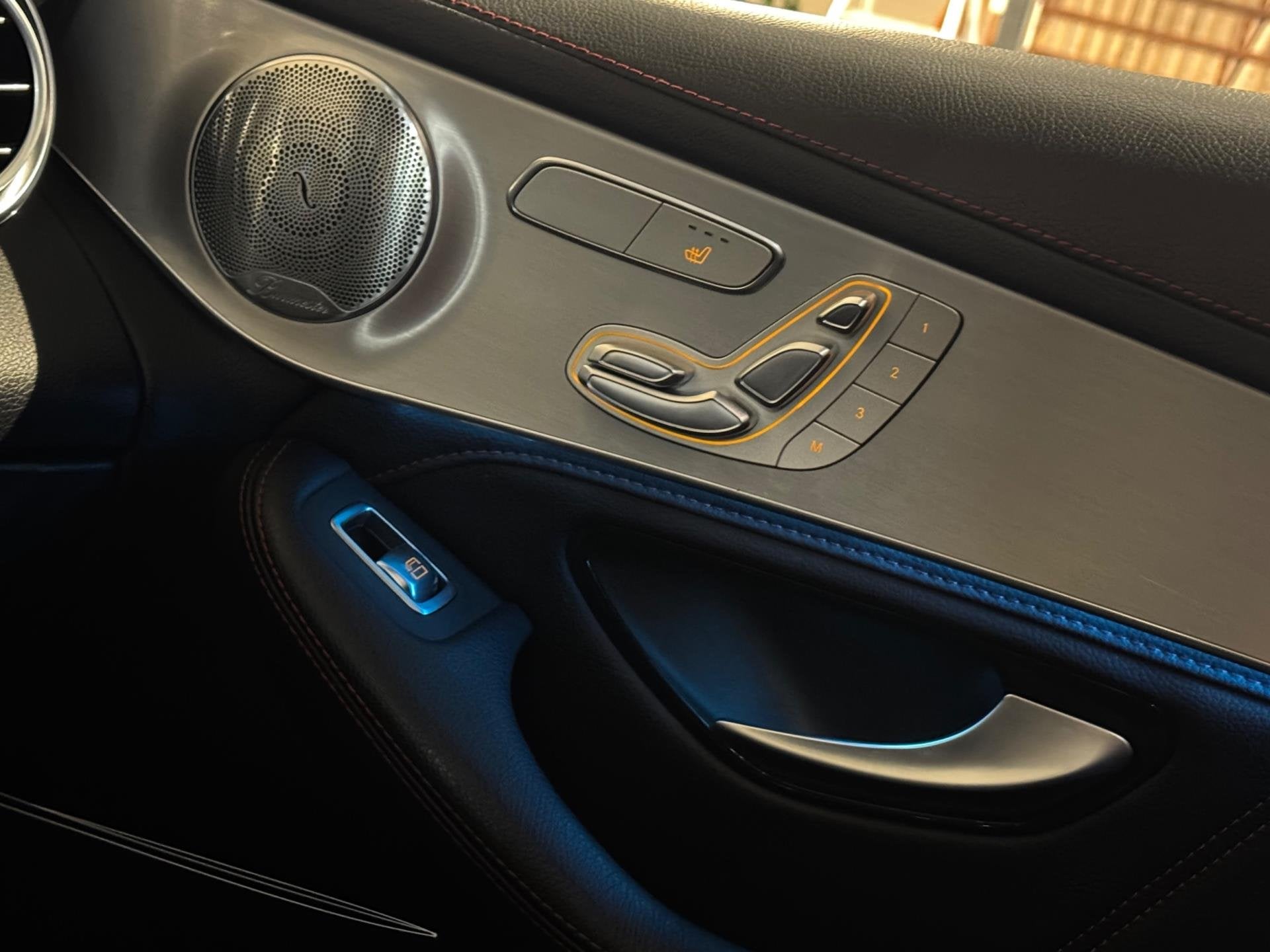 Foto 52 van Mercedes-Benz GLC-klasse AMG 43 4MATIC 367 PK |PANO|LUCHTVER