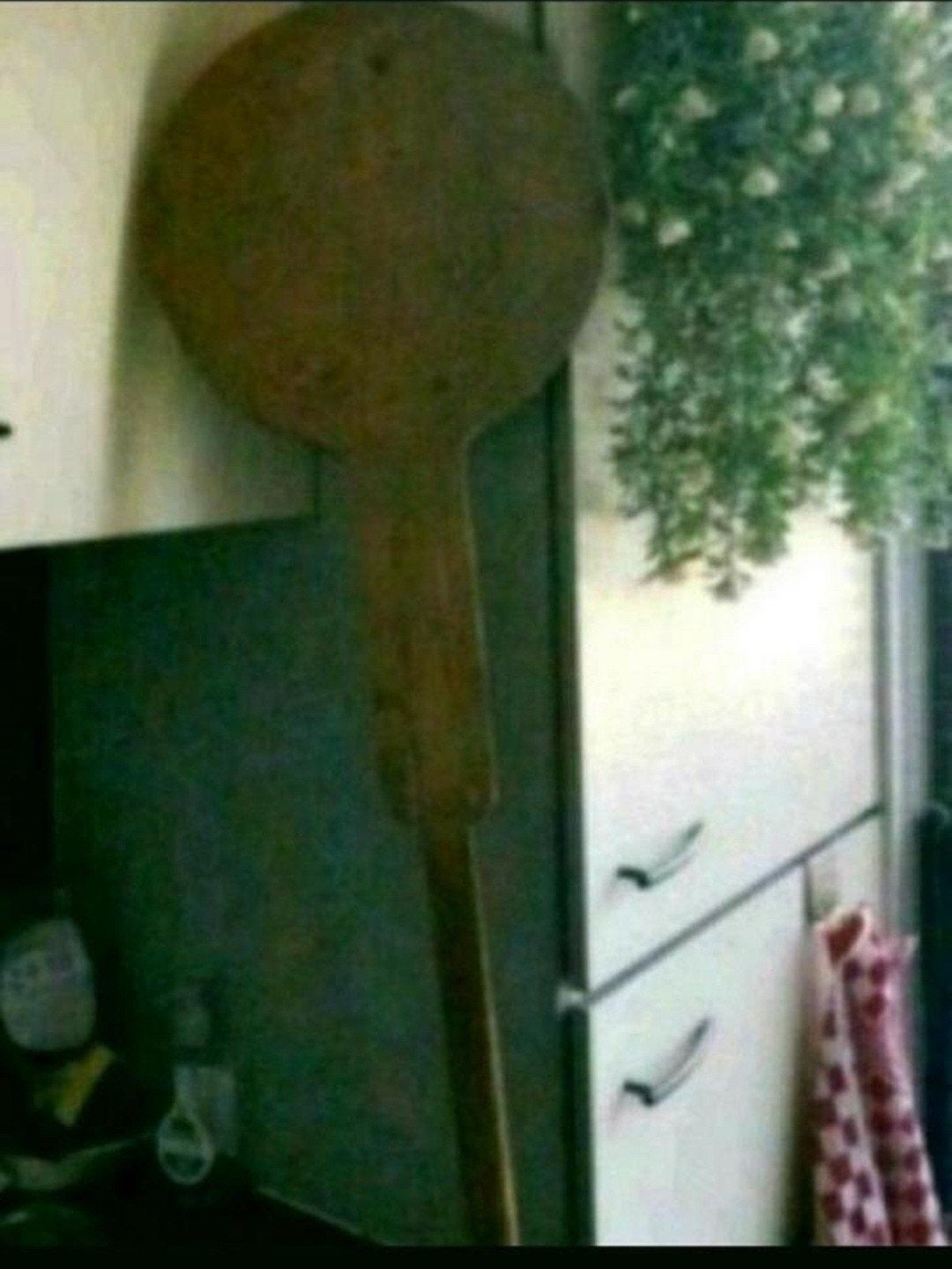 ROBUUSTE OVENSCHIETER BAKKERIJ, 1.90 M LANG
IN PRIMA STAAT, Ophalen