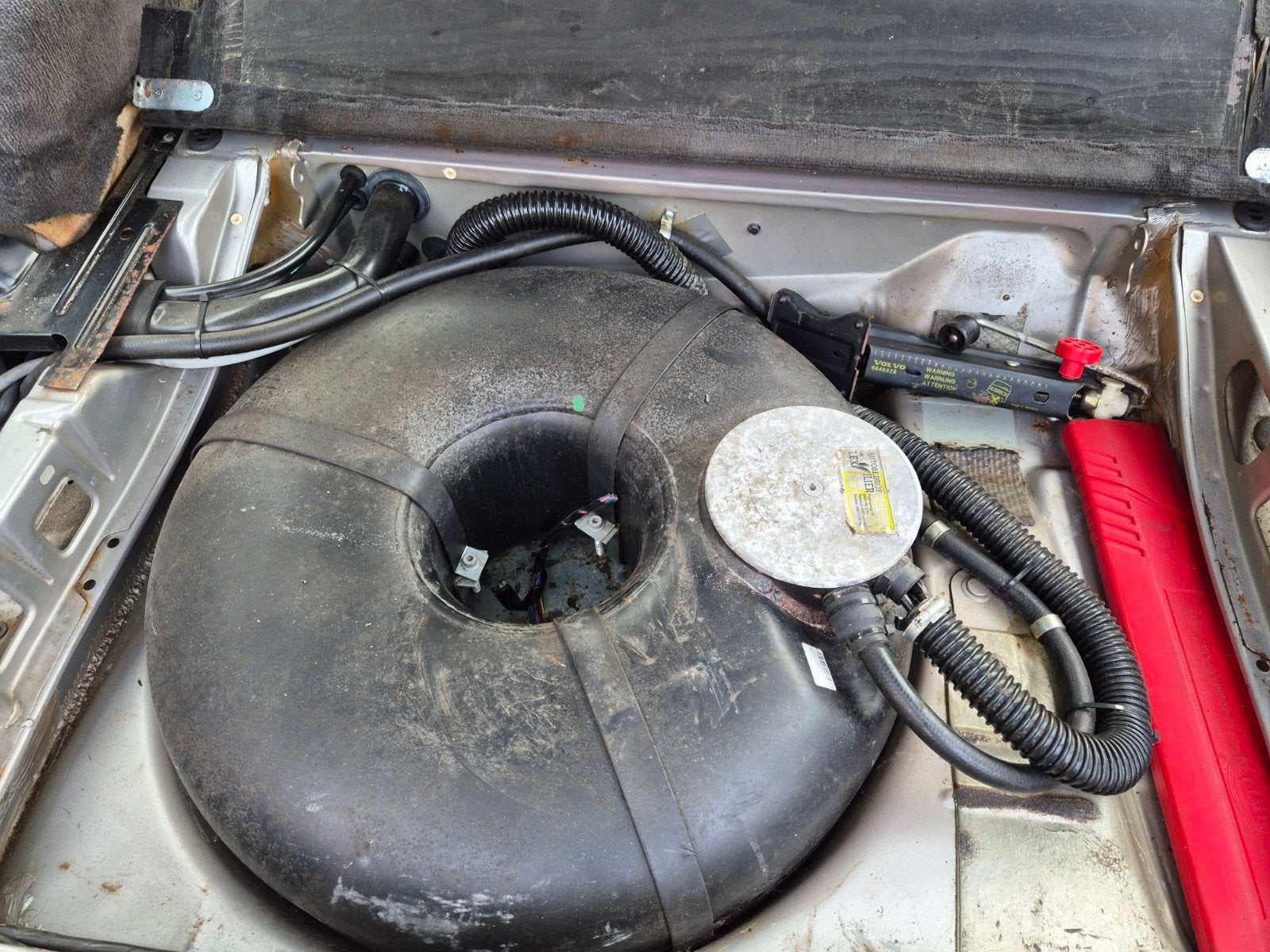 LPG tank Volvo 940/740, Ophalen, Volvo