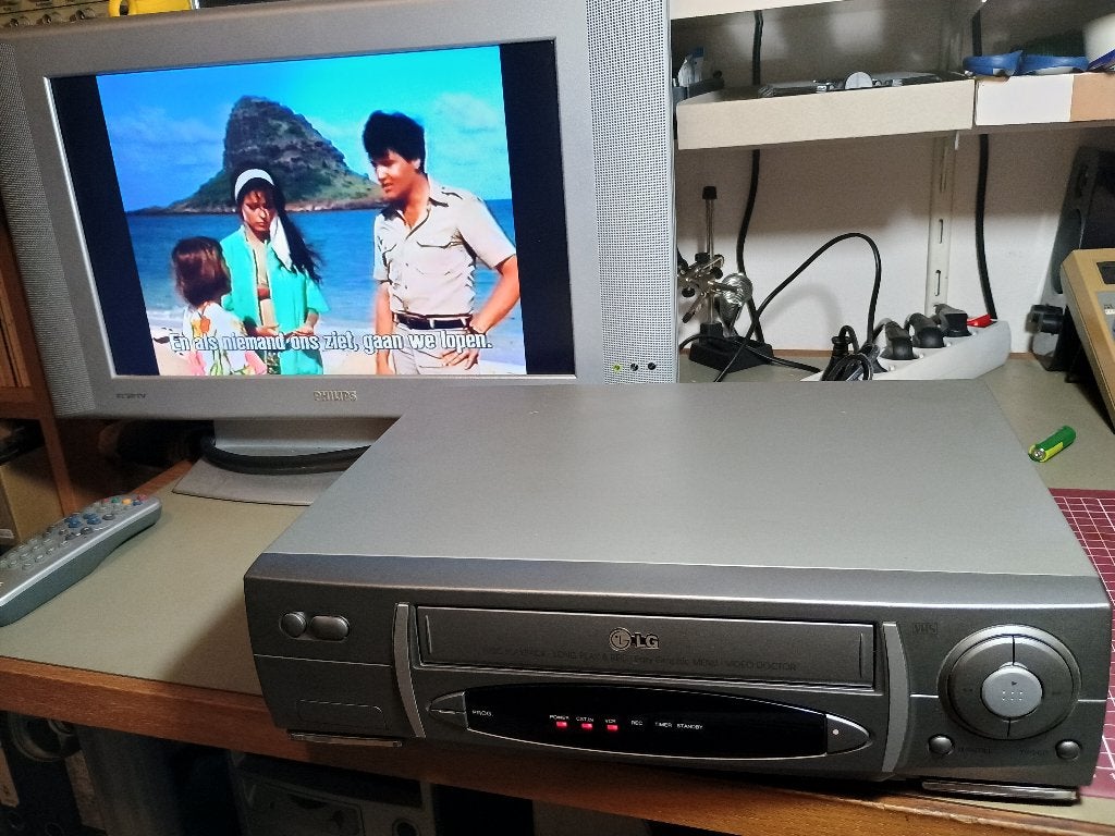 LG bd270p vhs vcr speler recorder videoband video, Ophalen of Verzenden, Gebruikt, VHS-speler of -recorder