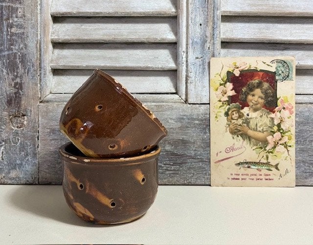 Set terracotta kleurige aardewerk kaasmallen warm bruin, Antiek en Kunst, Ophalen of Verzenden