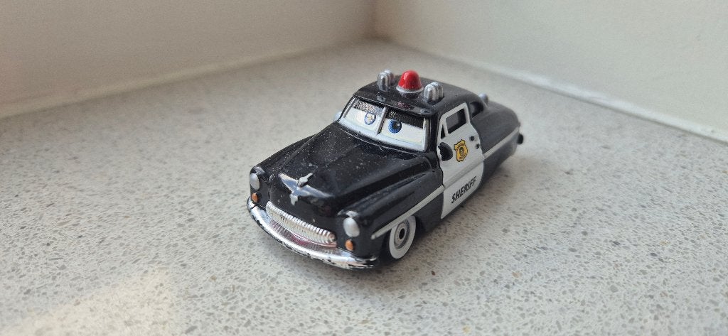 Disney Pixar Cars Sheriff, Kinderen en Baby's, Speelgoed | Speelgoedvoertuigen, Ophalen of Verzenden, Zo goed als nieuw