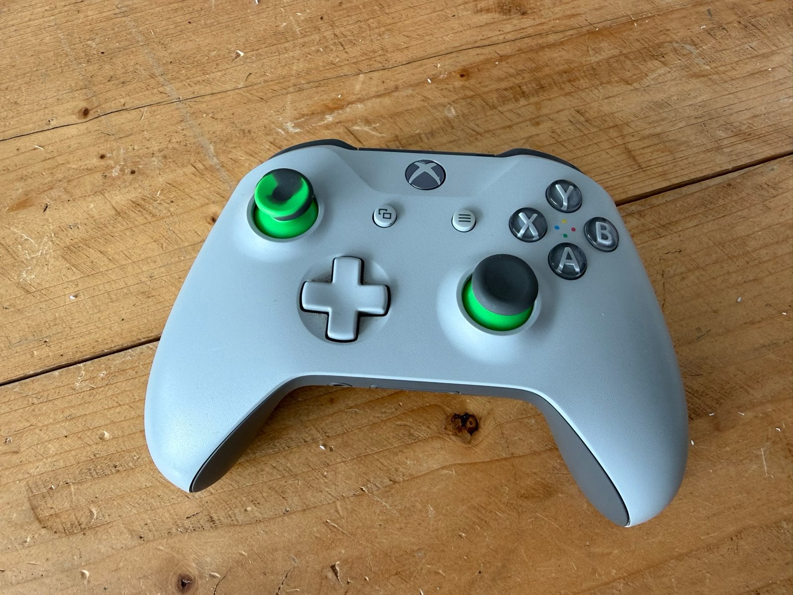 Foto 6 van Xbox Series S met controller - Zo goed als nieuw