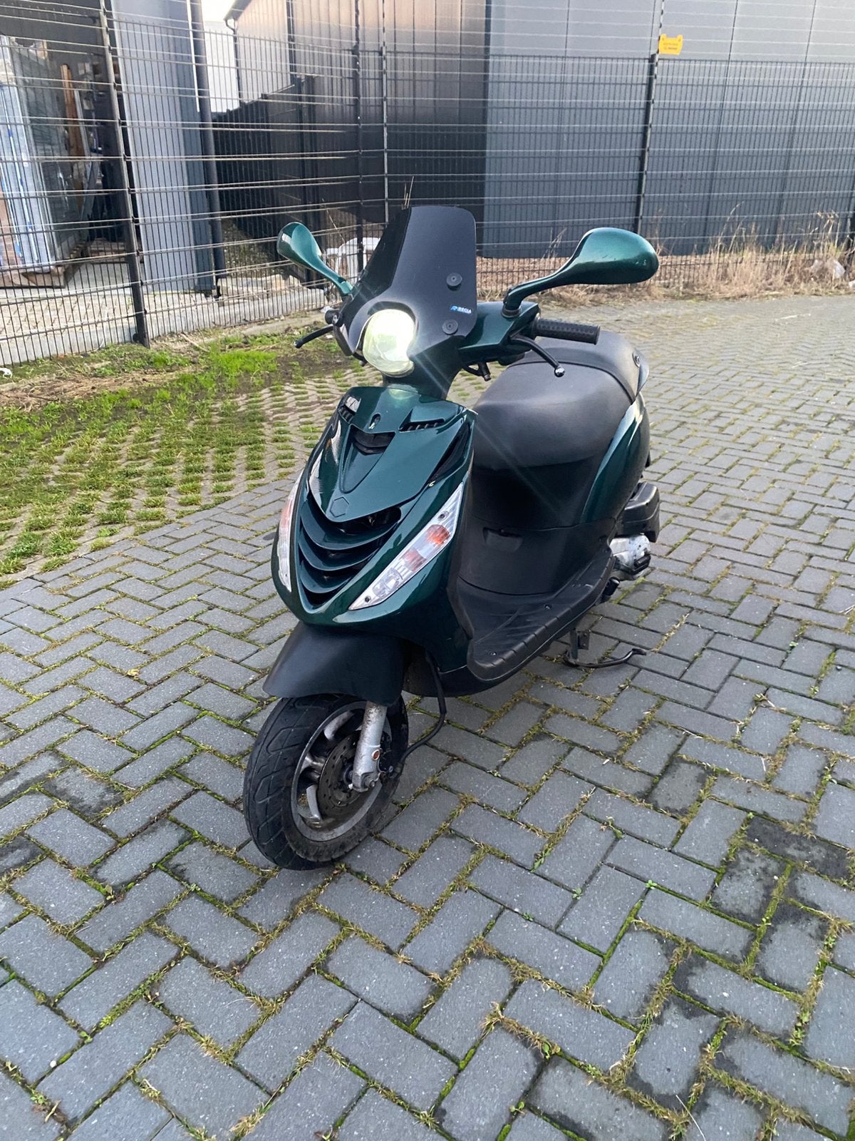Piaggio Zip 4T 50cc Snor – Jaguar Groen, Ophalen, Zo goed als nieuw, Blok, Piaggio