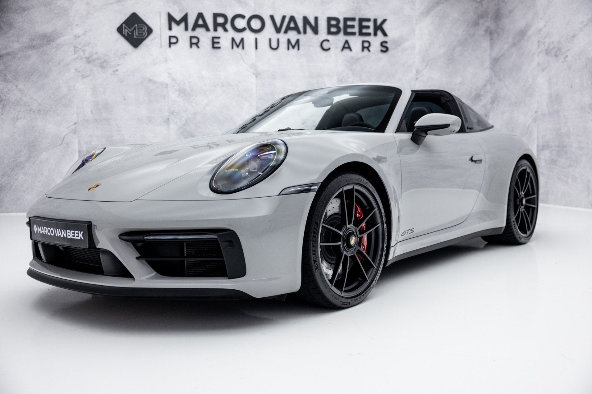 Porsche 911 992 Targa 3.0 4 GTS | Verkocht | Bose | Carbon |, Gebruikt, 4 stoelen, Vierwielaandrijving, 480 pk