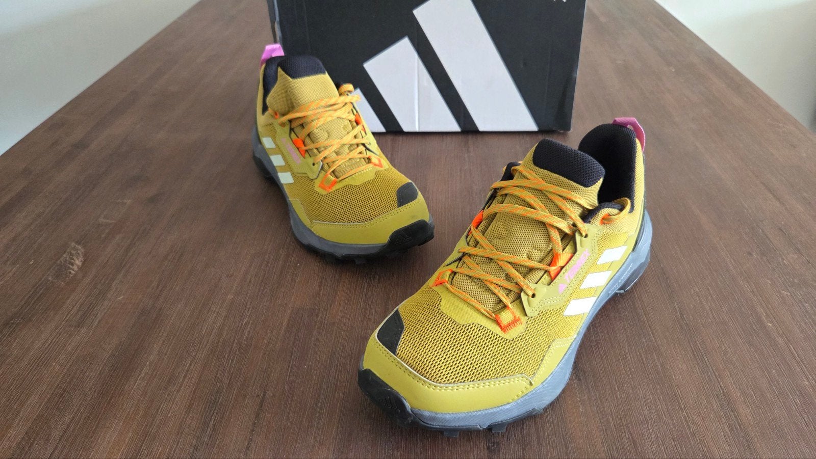 Adidas Terrex maat 42 2/3, Overige kleuren, Ophalen of Verzenden, Adidas, Sneakers of Gympen