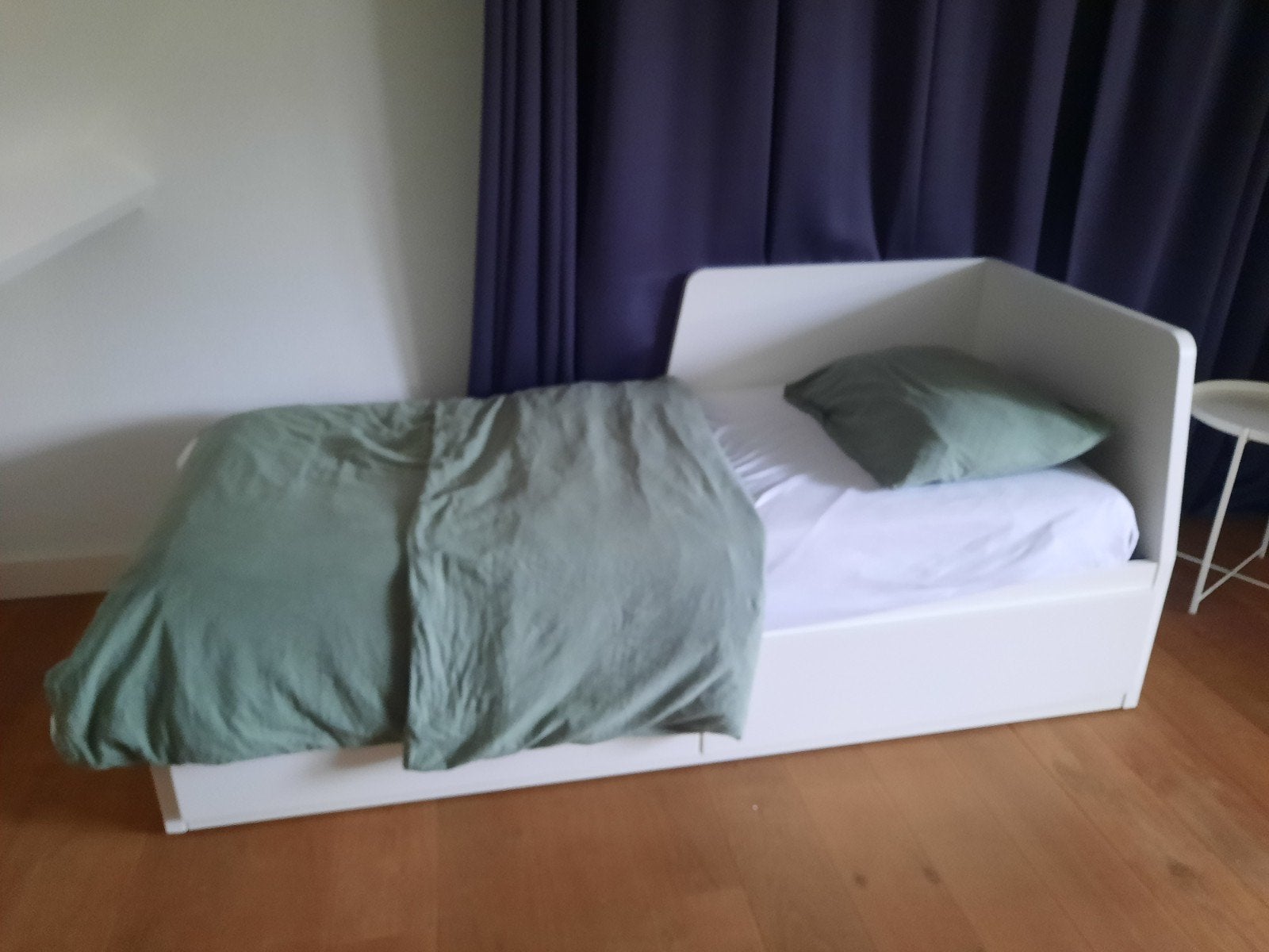 Ikea Hemnes bed met uitschuifbaar logeerbed en lades, Huis en Inrichting, Ophalen, Wit, 80 cm, 200 cm