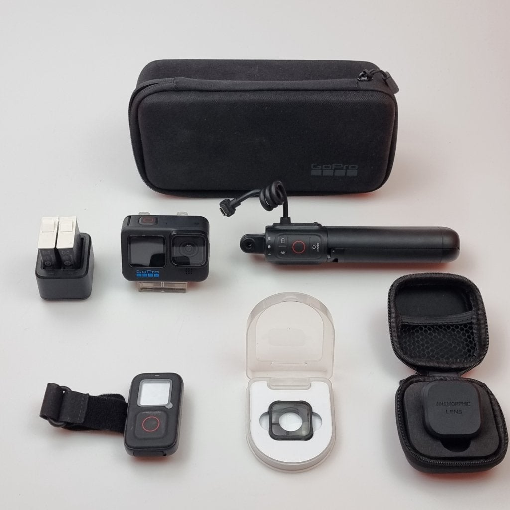 GoPro 11 Actie Camera Set | Nette Staat, GoPro, Zo goed als nieuw, Support@gopro.com, 3025 Clearview Way
San Mateo, CA 94402
USA