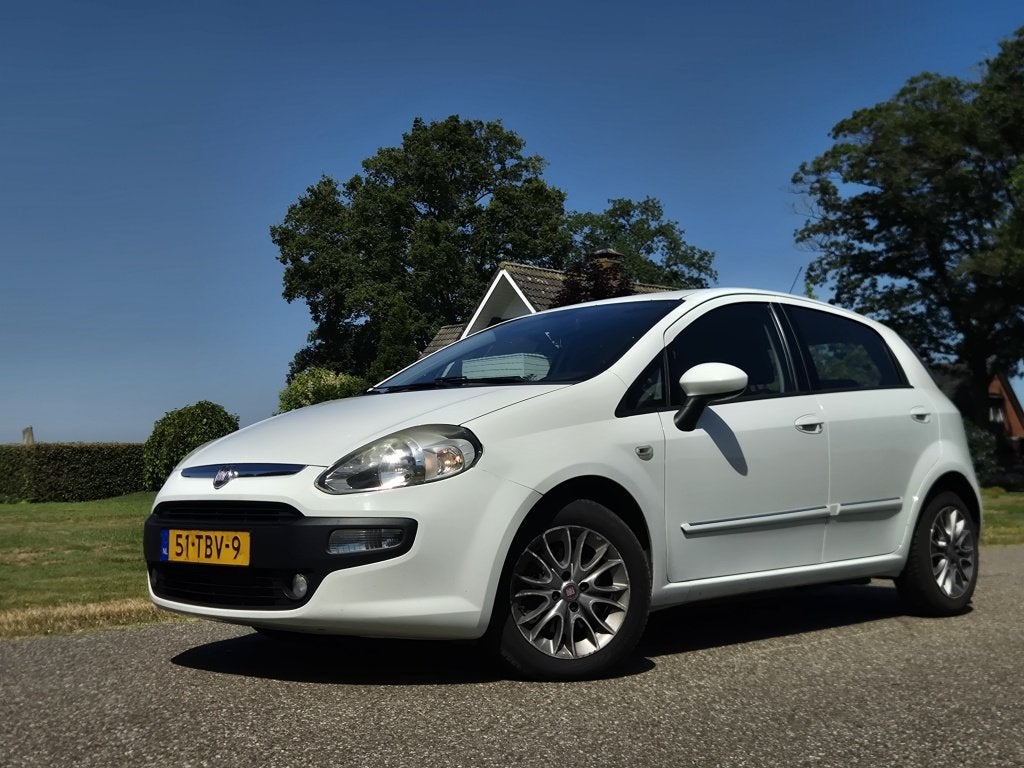 Fiat Punto Evo 1.3 M-Jet Dynamic (bj 2012), Auto's, Euro 5, Gebruikt, 4 cilinders, 400 kg