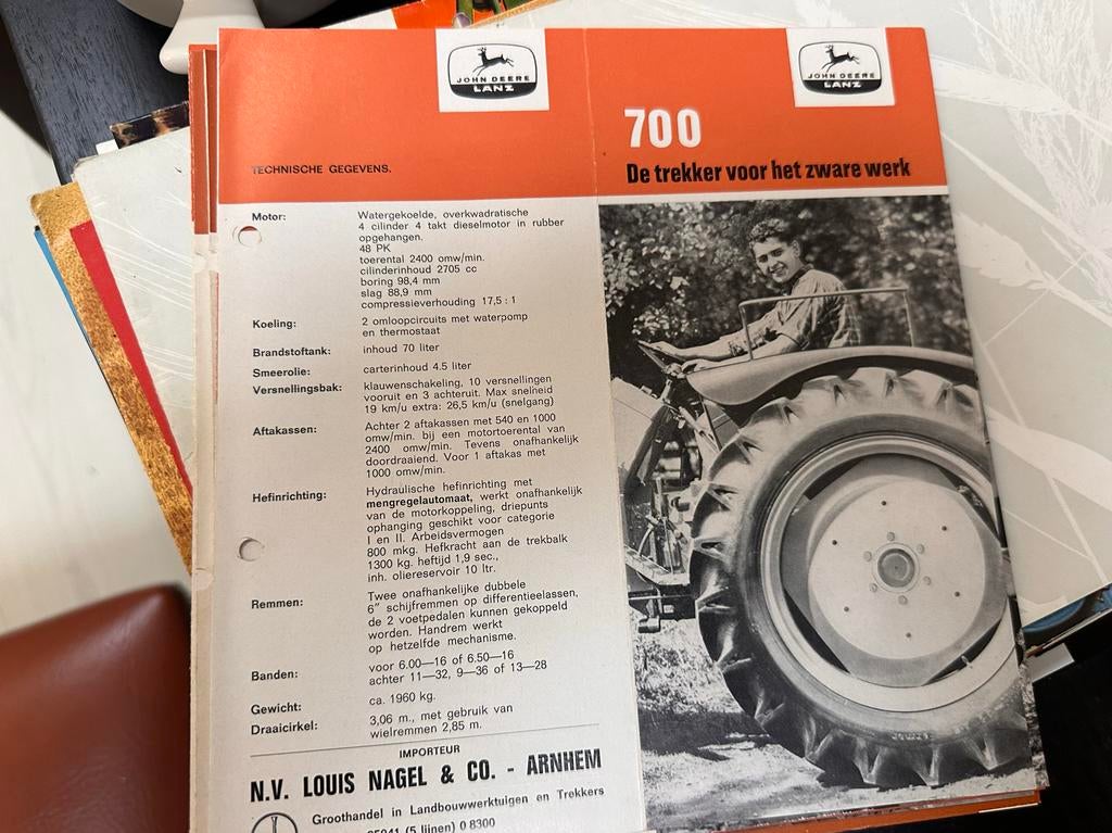 Oude folder John Deere Lanz 700 trekker jaren '60, Ophalen of Verzenden, Zo goed als nieuw, Algemeen