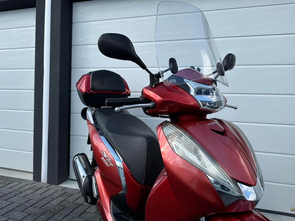 Honda SH 300i ABS Motorscooter | Keyless Go | Led | Xenon A2, Motoren, Motoren | Honda, Occasion, Bedrijf, Minimaal motorrijbewijs A2