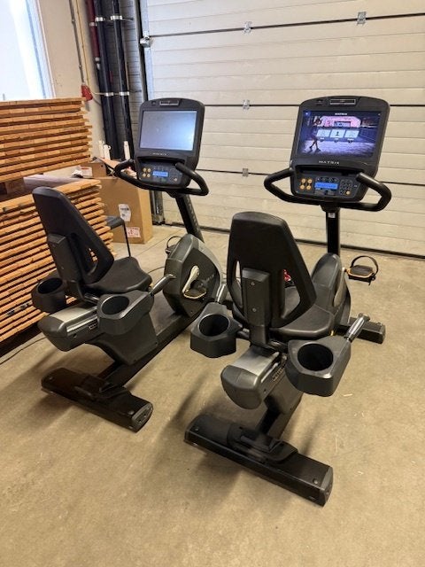 Matrix R7XE Recumbent bike, Ophalen, Overige materialen, Zo goed als nieuw, Benen
