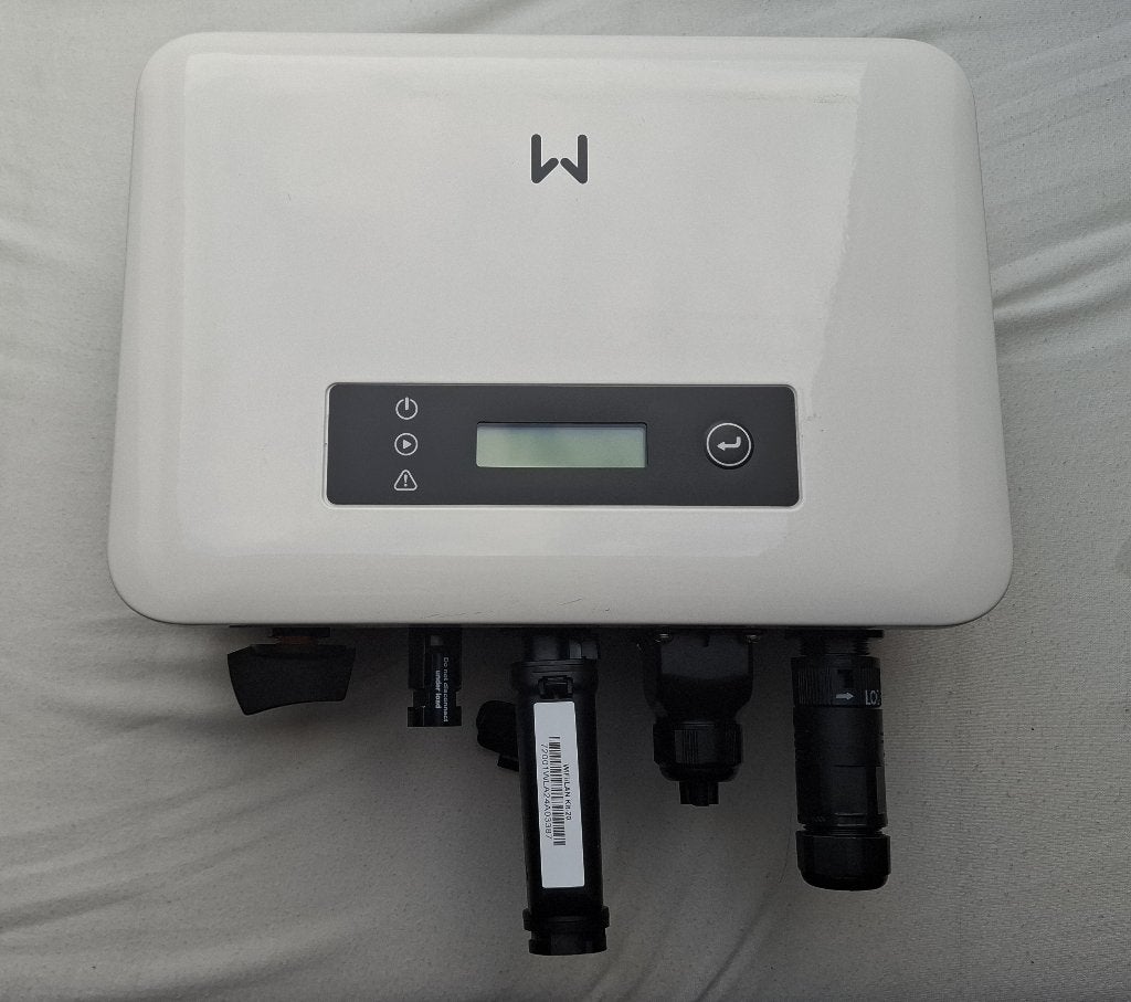 GoodWe GW2500‑XS‑30 omvormer + originele WiFi/LAN‑dongle, Ophalen of Verzenden, Zo goed als nieuw, Overige merken, Omvormer