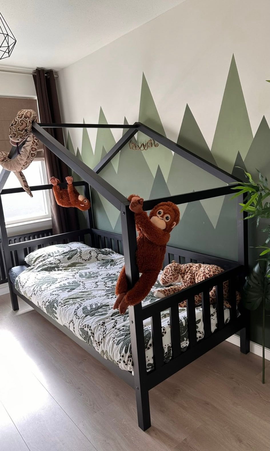 Vipack Dallas huisbed in de afmeting 90x200 cm kind jungle, 85 tot 100 cm, Zo goed als nieuw, 180 cm of meer, Ophalen
