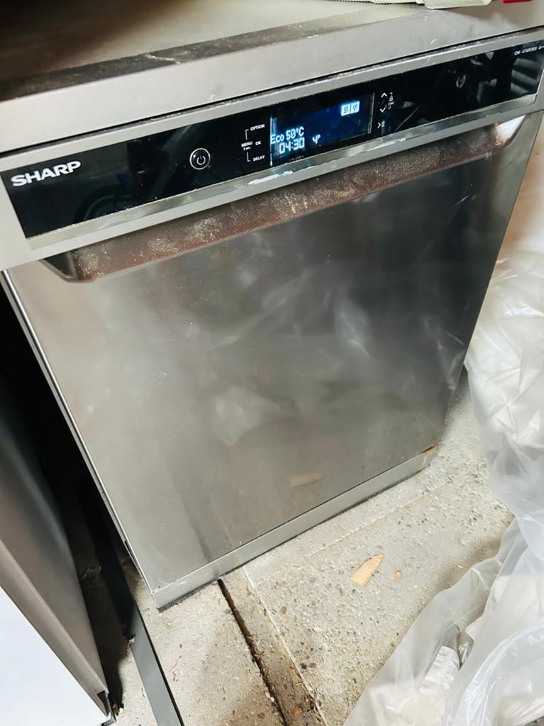 Dishwasher, Ophalen, Zo goed als nieuw, Minder dan 85 cm