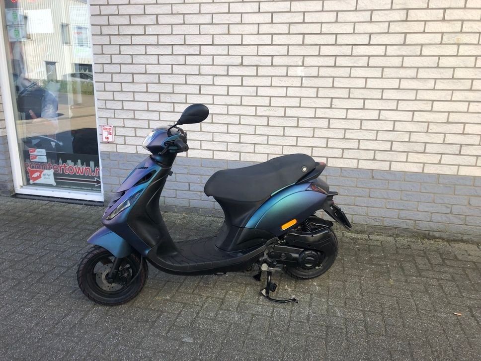MOOIE  PIAGGIO ZIP SP 45 4T MAT CAMELION BROM BJ2020 600OKM, PIAGGIO, Onbekend, Onbekend