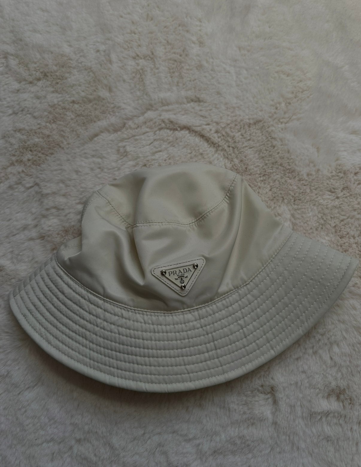 P hoed 1:1, Kinderen en Baby's, Babykleding | Petten en Hoeden, Verzenden, Zo goed als nieuw, Jongetje of Meisje