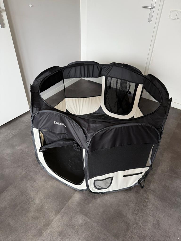 Dreamble puppy bench/ ren, Dieren en Toebehoren, Hondenbenches, Ophalen of Verzenden, Zo goed als nieuw