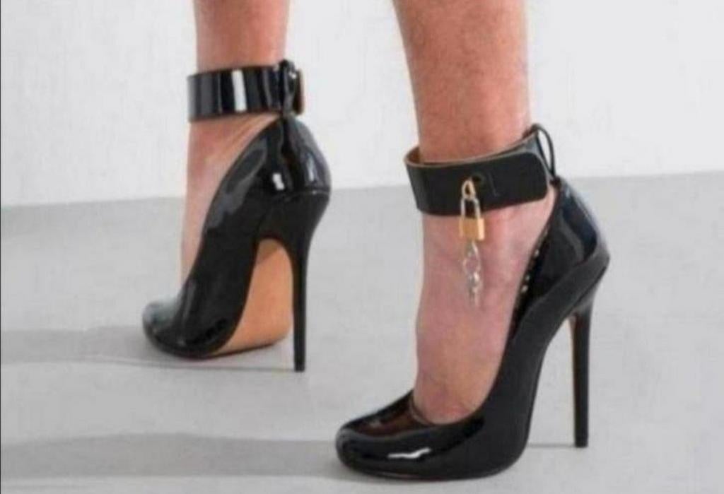 Pumps met ronde neus, tm 48, Kleding | Dames, Schoenen, Verzenden, Nieuw, Pumps