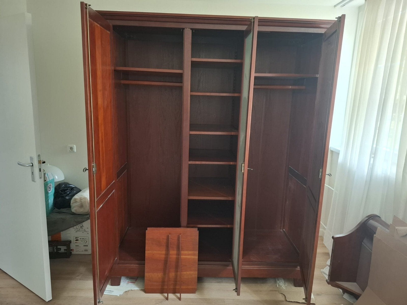 Te koop kledingkast van kersenhout, Ophalen of Verzenden, 50 tot 75 cm, Kersenhout, 150 tot 200 cm