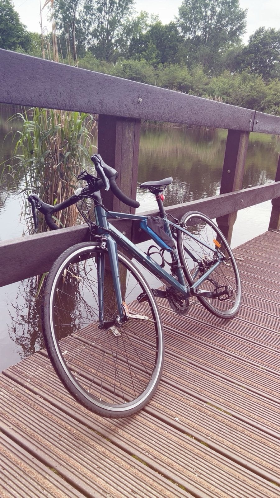 Gloednieuwe Decathlon  Racefiets 53cm met Accessoires, Overige merken, 28 inch, 10 tot 15 versnellingen, Ophalen of Verzenden