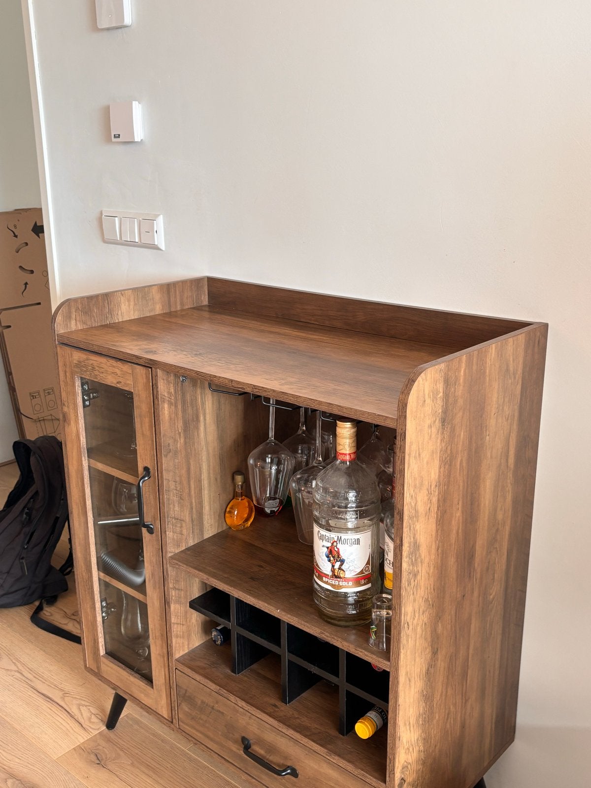Vintage houten drankenkast, Ophalen, Zo goed als nieuw