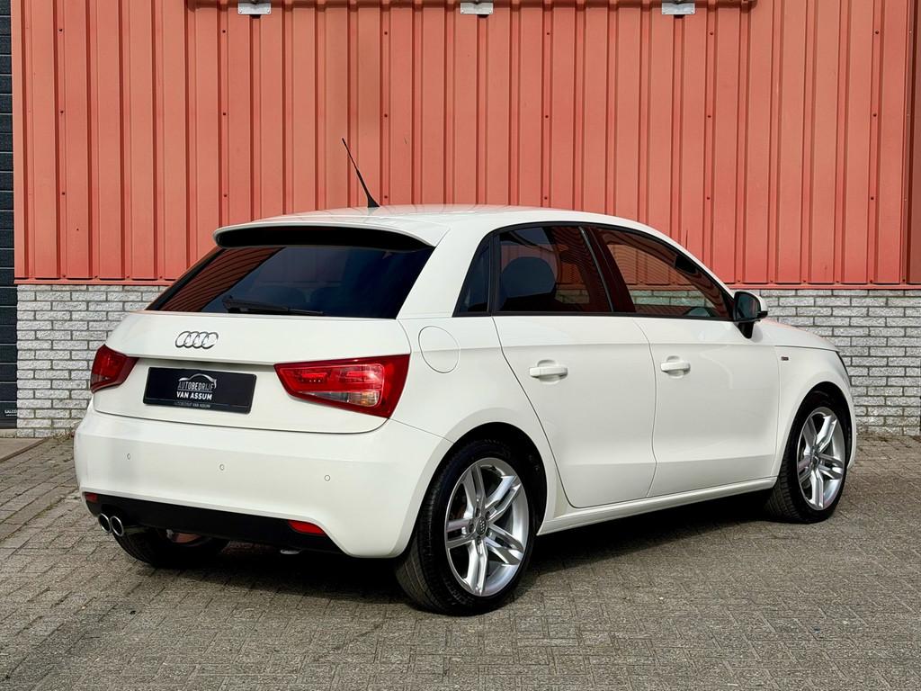 Audi A1 Sportback 1.4 TFSI S-Line Led PDC Stoelvw Navi AC BT, Auto's, Stof, Zwart, 4 cilinders, Bedrijf