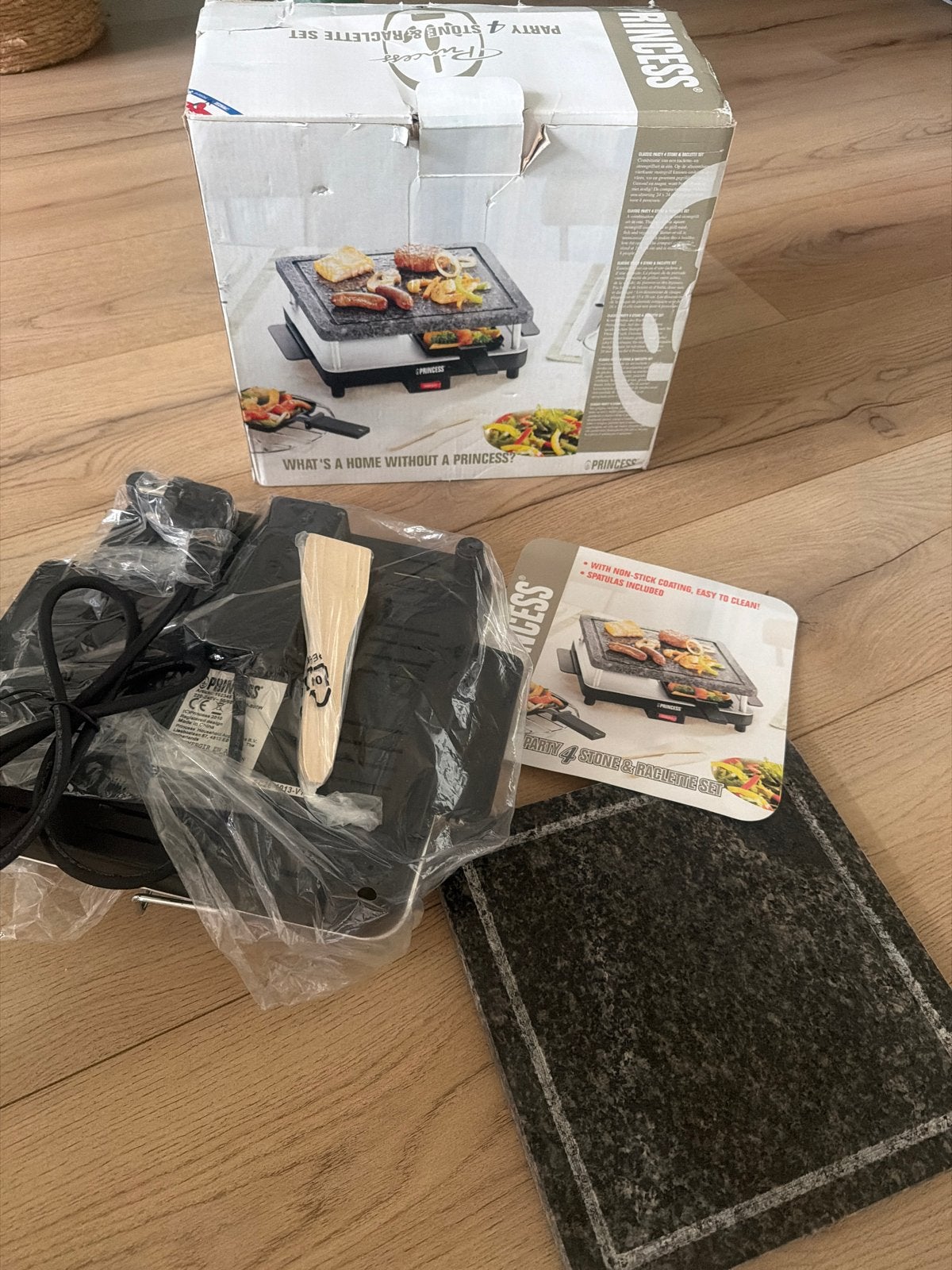 Princess Raclette Steen Grill - Nieuw in doos, Ophalen, Nieuw, 4 t/m 7 personen