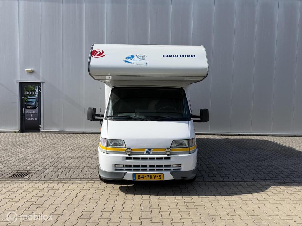 Eura mobil 560 MSS klassiek | alkoof | zeer ruim en compleet, Afzuigkap, Bedrijf, Eura Mobil, Kluisje