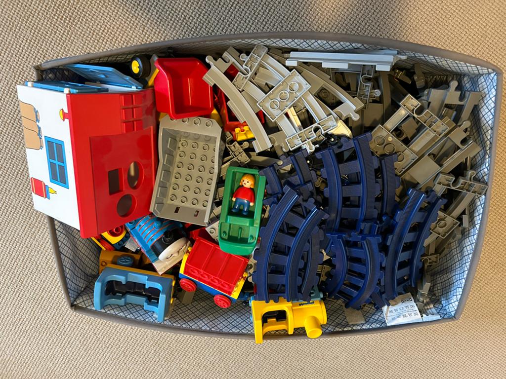 Duplo Grote set met treinen, treinbaan en bouwblokken, Kinderen en Baby's, Speelgoed | Bouwstenen, Ophalen, Gebruikt, Overige merken