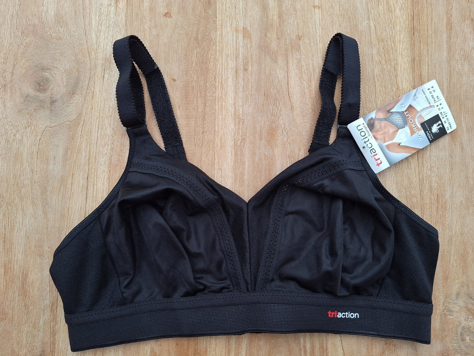 Nieuw! Prachtige Triaction sportbh Triumph,  95B, Triumph, Ophalen of Verzenden, Zwart, BH