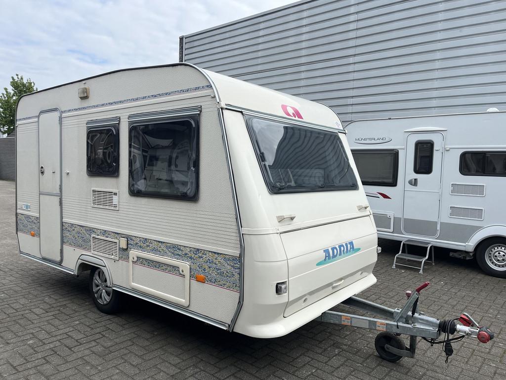 Adria 360 Unica stapelbed (bj 1996), Schokbreker, Bedrijf, Adria, Tot en met 4