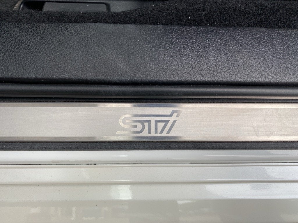 Foto 30 van Subaru WRX STI 2.5 T Sport PARELMOER METALIC DEALER ONDERHOU
