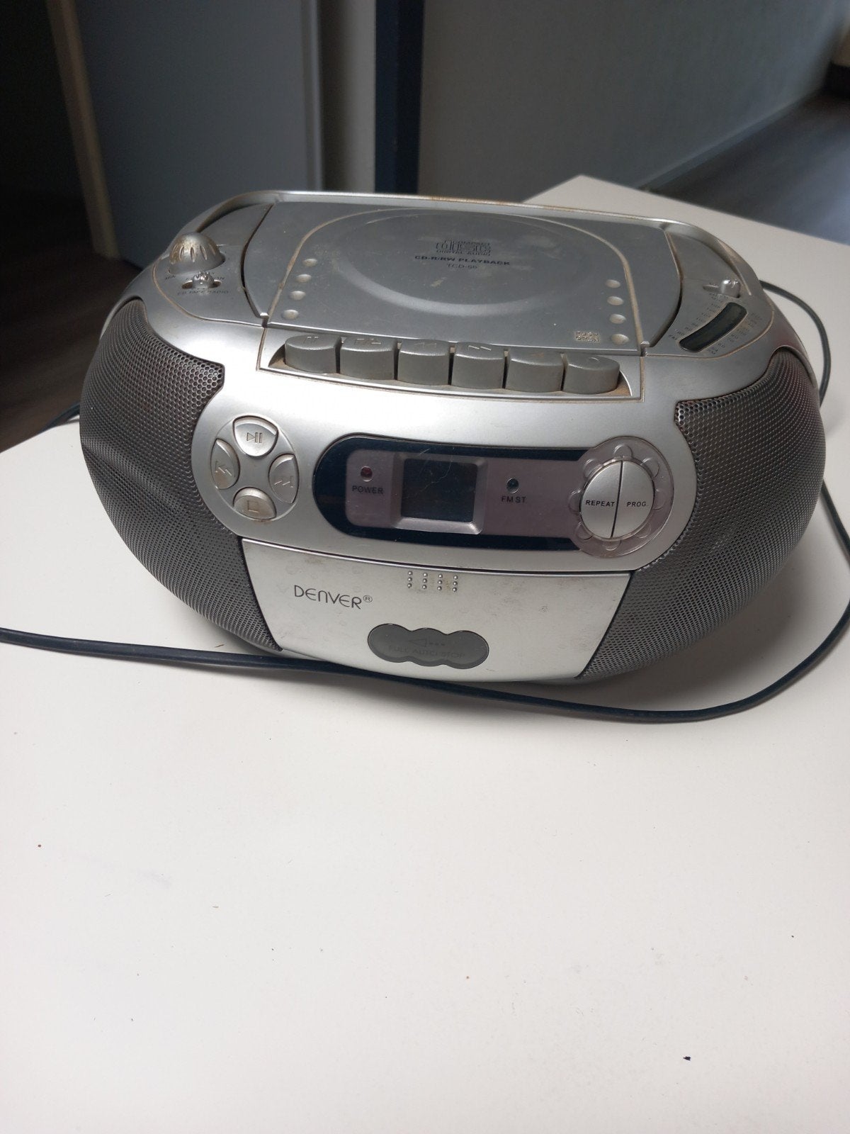 Denver draagbare radio/CD/cassettespeler, Ophalen of Verzenden, Overige merken, Draagbaar