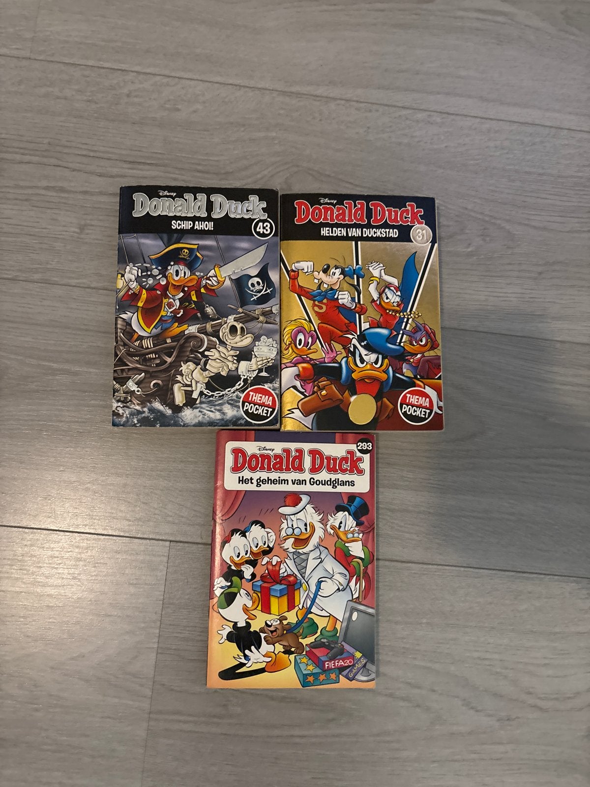 Donald Duck Pocket en Thema Pocket - 3 stuks, Meerdere stripboeken, Ophalen, Gelezen