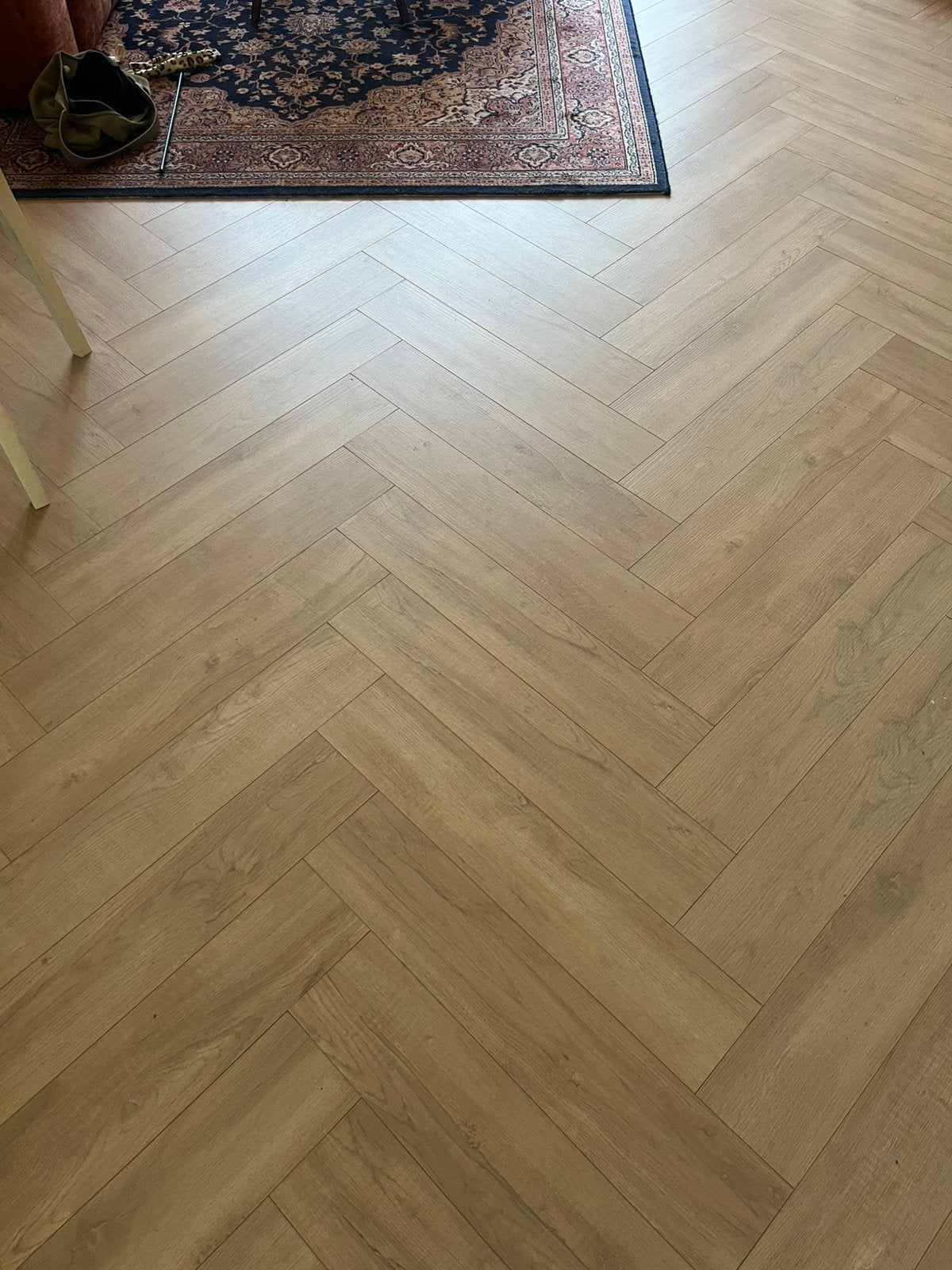Restpartij visgraat laminaat, Huis en Inrichting, Stoffering | Vloerbedekking, Ophalen, 75 m² of meer, Beige, Zo goed als nieuw