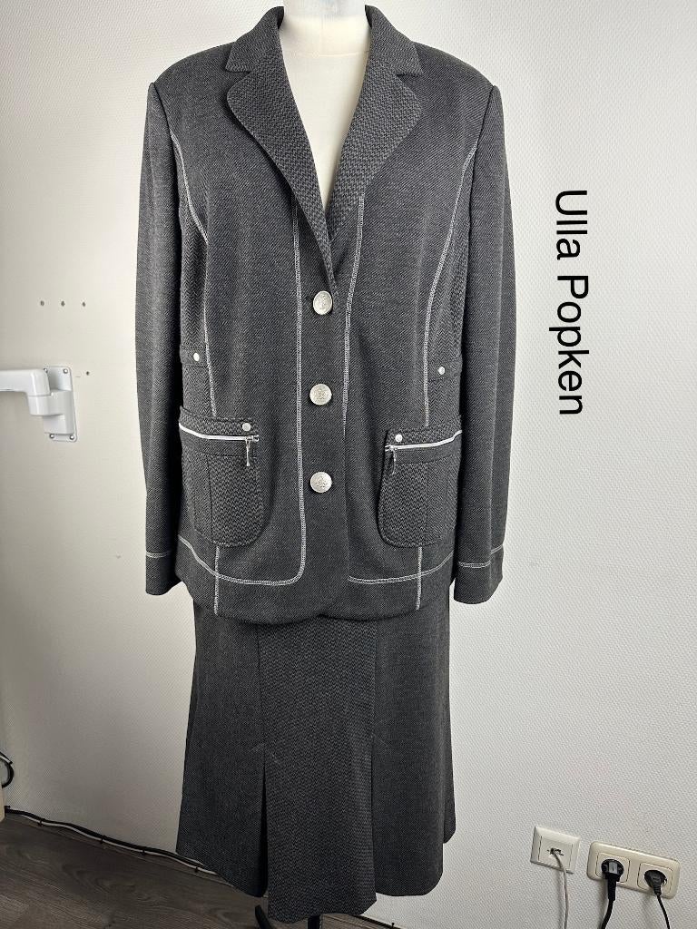 Ulla Popken Kostuum  (mt: 48) 3,3/9423, Kleding | Dames, Jasjes, Kostuums en Pakken, Ulla Popken, Maat 46/48 (XL) of groter, Zo goed als nieuw