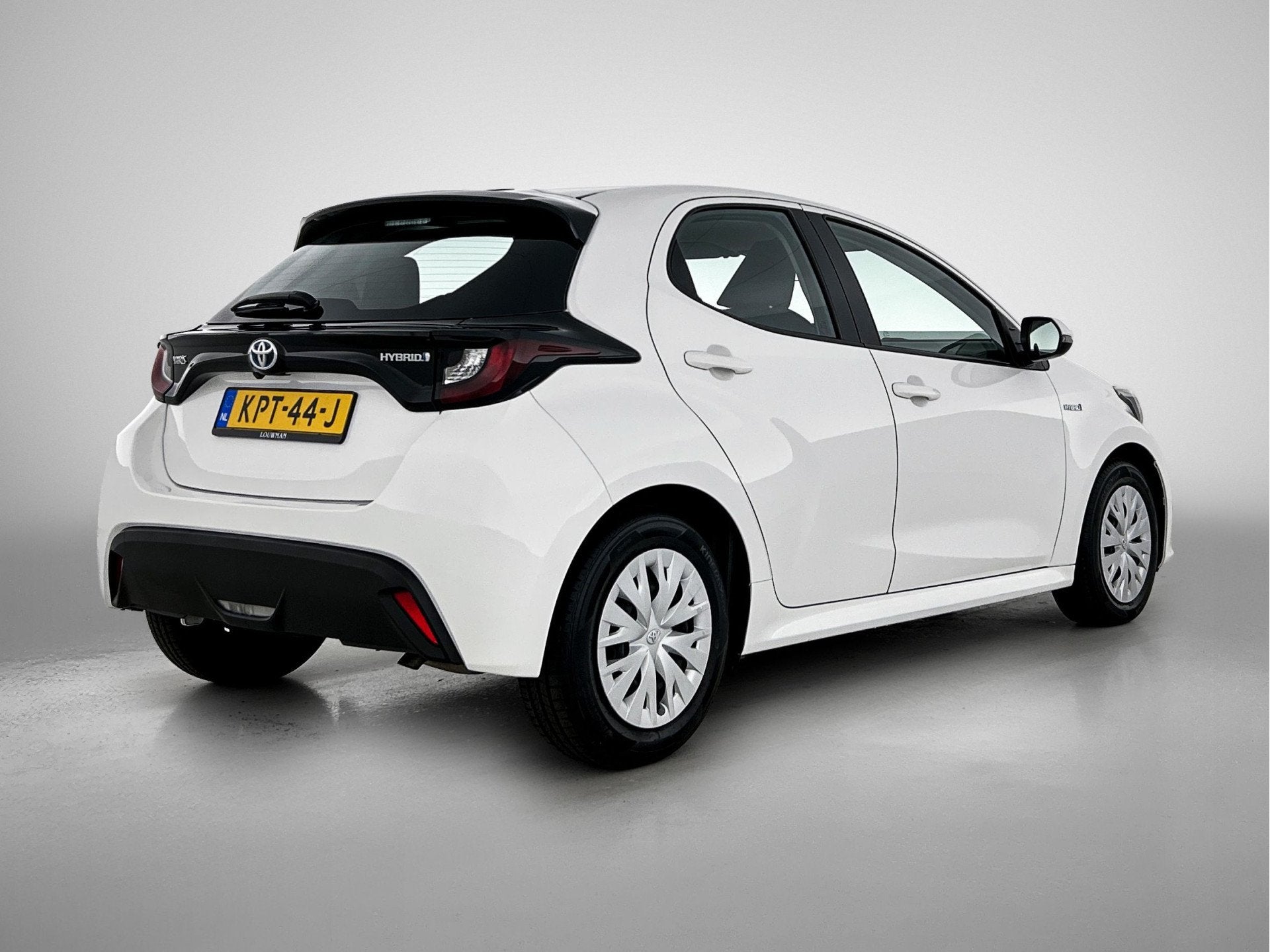 Toyota Yaris 1.5 Hybrid 115 Active (bj 2021, automaat), 12 maanden, Gebruikt, Wit, 1490 cc