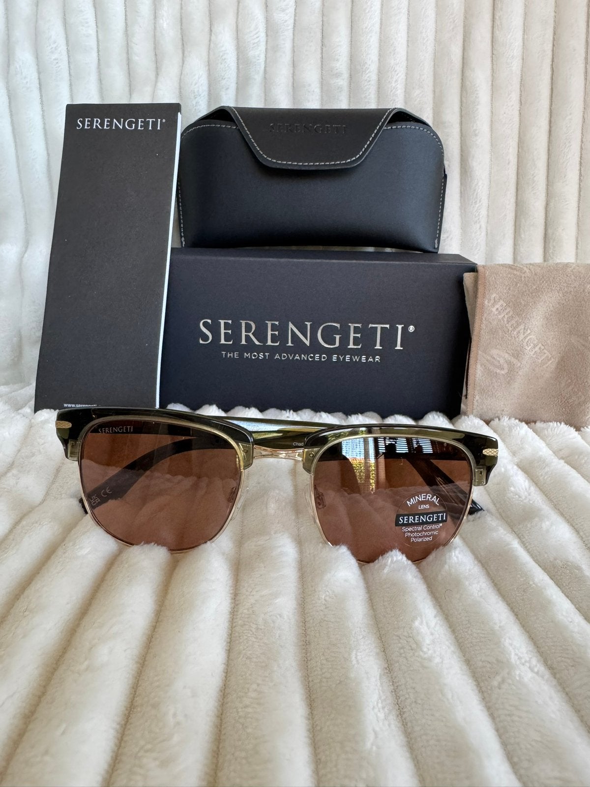Serengeti Chadwick SS562004 garantie en btw-factuur, Zonnebril, Verzenden, Nieuw, Nvt