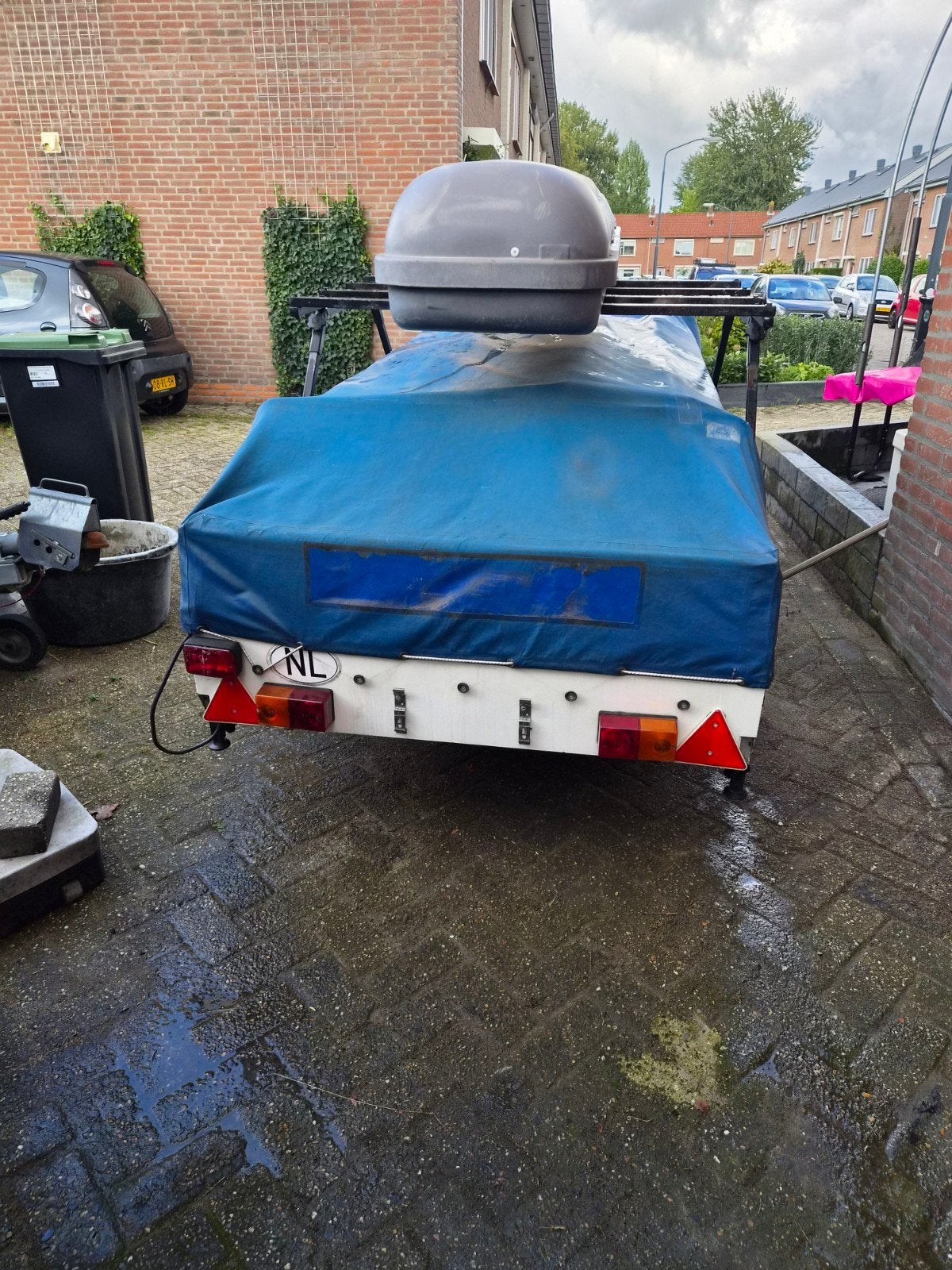 Compacte vouwwagen met keuken en slaapplaatsen, Ophalen of Verzenden